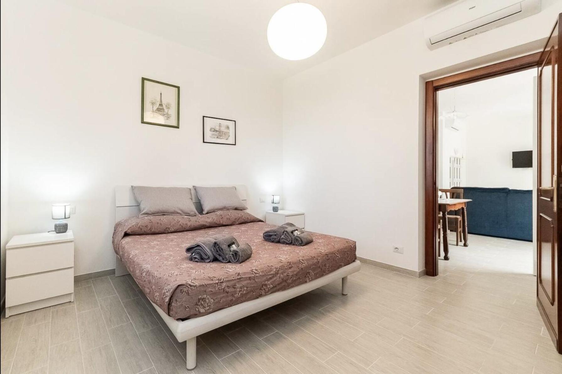 Villa Oasi Di Pace Sarzana à Luni Extérieur photo